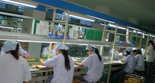 影響拉線(xiàn)位移傳感器使用壽命的因素有哪些?